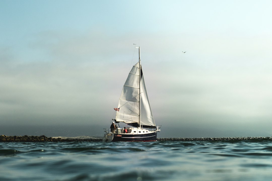 Escale en navigation : définition et rôle dans une route